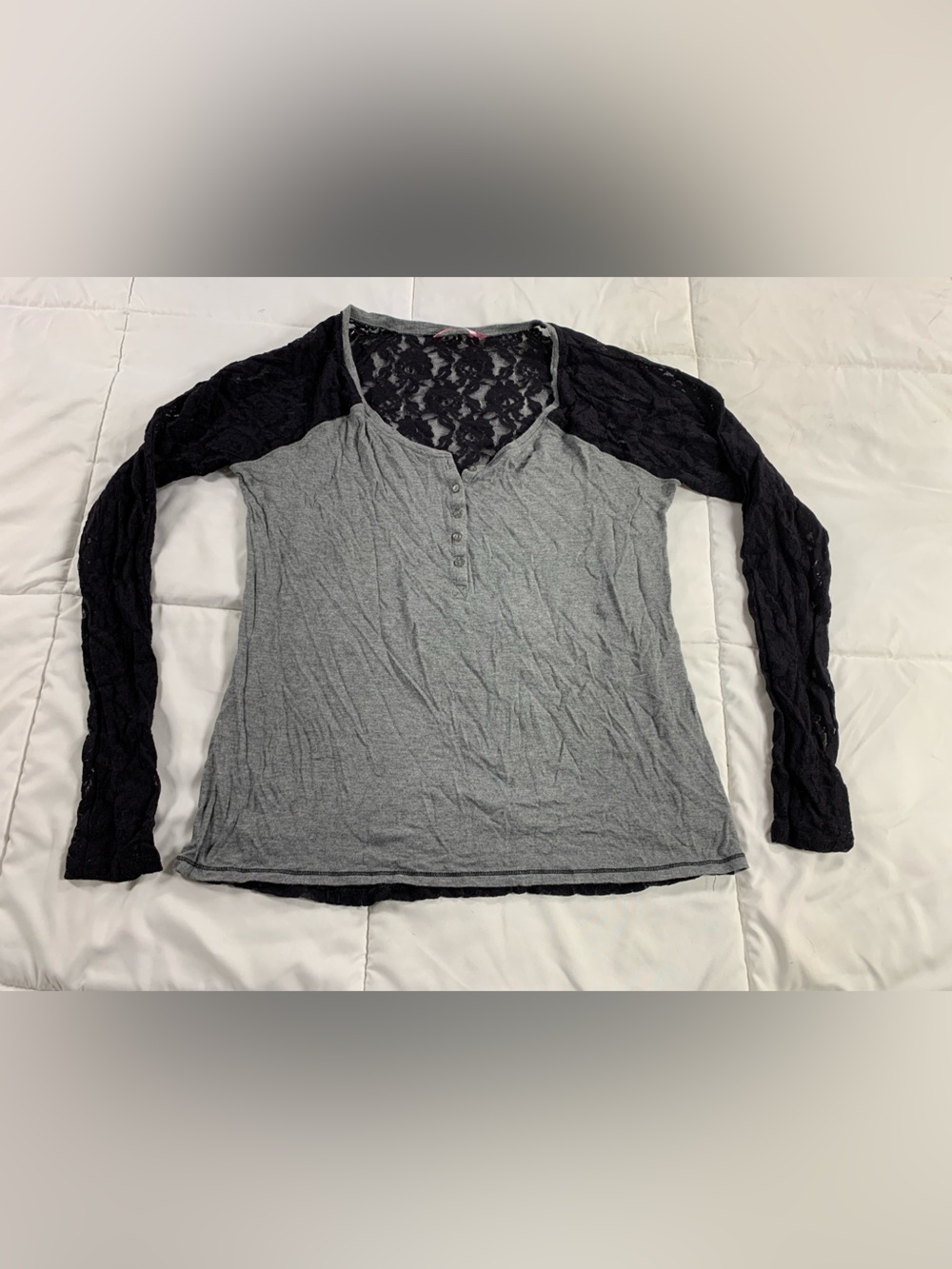 Pre loved LA VIE EN ROSE long sleeve shirt womens size S